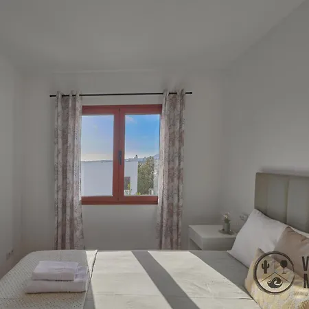 Mauruuru - 10 Minutes Walking To Marina Rubicon, Heated Pool, Bbq & Office Space With Desk And High Speed Internet *