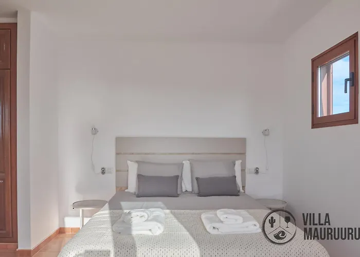 Mauruuru - 10 Minutes Walking To Marina Rubicon, Heated Pool, Bbq & Office Space With Desk And High Speed Internet *