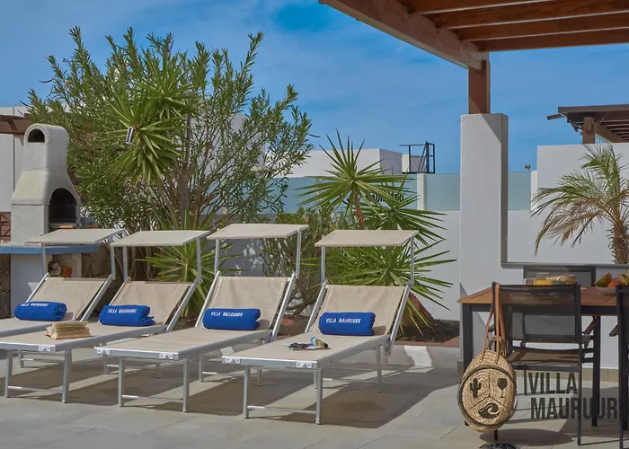 Mauruuru - 10 Minutes Walking To Marina Rubicon, Heated Pool, Bbq & Office Space With Desk And High Speed Internet *