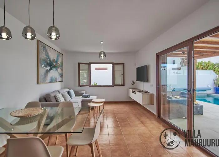 فيلة Mauruuru - 10 Minutes Walking To Marina Rubicon, Heated Pool, Bbq & Office Space With Desk And High Speed Internet